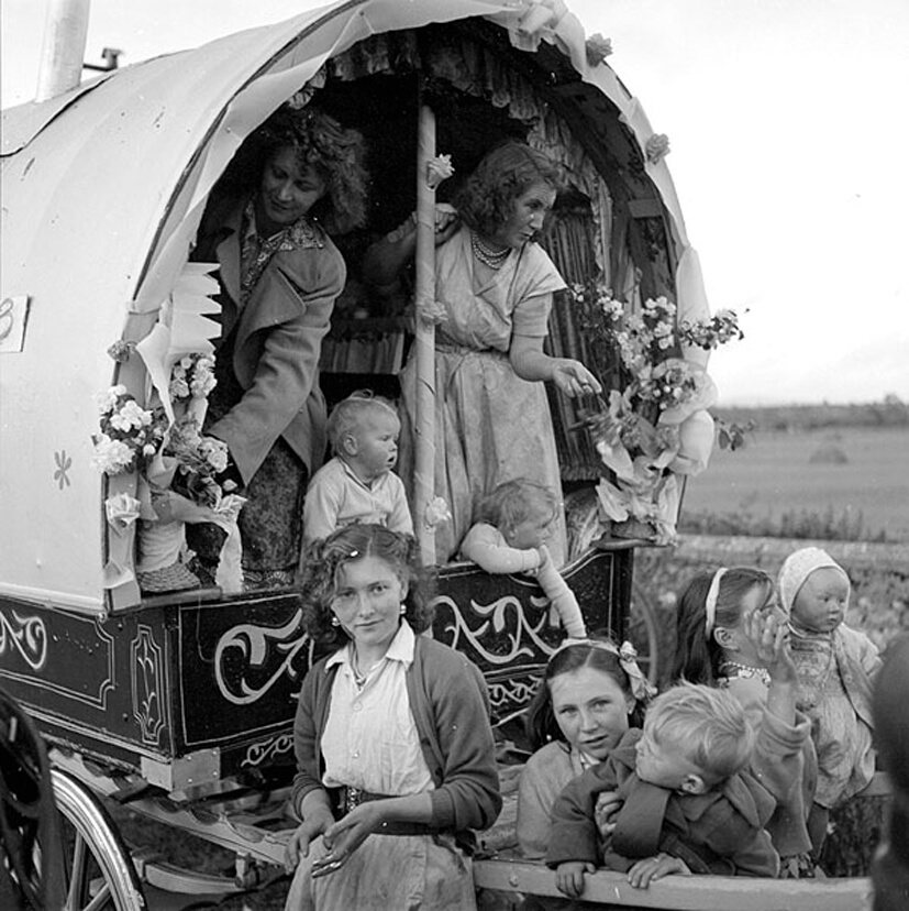 Familia en caravana.